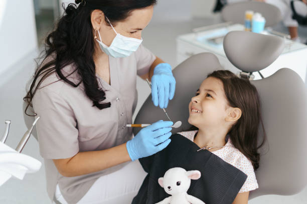 Best Emergency Dental Care for Broken or Chipped Teeth in Muscoda, WI